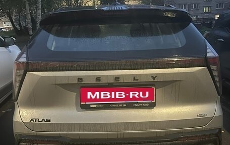 Geely Atlas, 2024 год, 2 790 000 рублей, 3 фотография