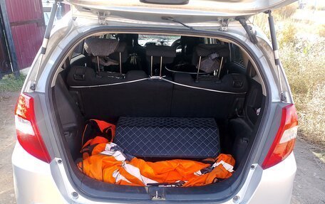Honda Fit III, 2013 год, 770 000 рублей, 11 фотография