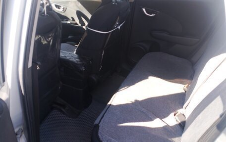 Honda Fit III, 2013 год, 770 000 рублей, 12 фотография