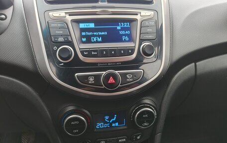 Hyundai Solaris II рестайлинг, 2014 год, 690 000 рублей, 14 фотография