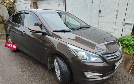 Hyundai Solaris II рестайлинг, 2014 год, 690 000 рублей, 2 фотография