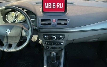 Renault Megane III, 2010 год, 490 000 рублей, 3 фотография