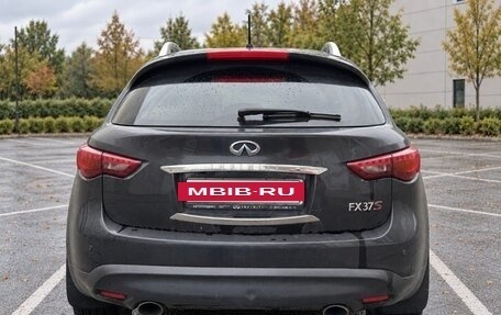 Infiniti FX II, 2011 год, 1 450 000 рублей, 6 фотография
