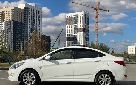 Hyundai Solaris II рестайлинг, 2014 год, 895 000 рублей, 2 фотография
