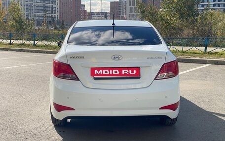 Hyundai Solaris II рестайлинг, 2014 год, 895 000 рублей, 4 фотография