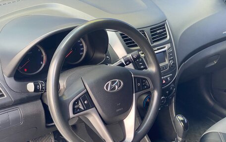 Hyundai Solaris II рестайлинг, 2014 год, 895 000 рублей, 12 фотография