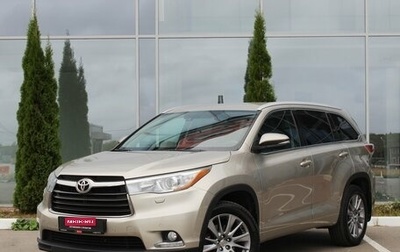 Toyota Highlander III, 2014 год, 3 280 000 рублей, 1 фотография