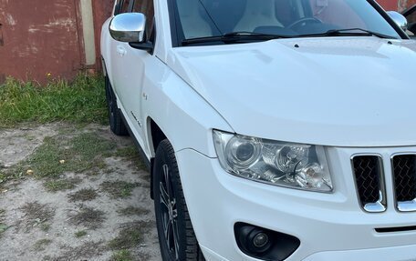 Jeep Compass I рестайлинг, 2012 год, 950 000 рублей, 3 фотография