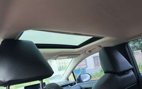 Toyota Corolla, 2023 год, 1 400 000 рублей, 10 фотография