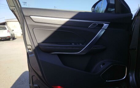Geely Atlas, 2024 год, 1 870 000 рублей, 9 фотография