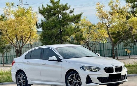 BMW 1 серия, 2023 год, 1 810 000 рублей, 1 фотография