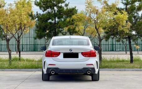 BMW 1 серия, 2023 год, 1 810 000 рублей, 4 фотография