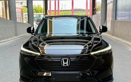 Honda Vezel, 2023 год, 2 010 000 рублей, 2 фотография