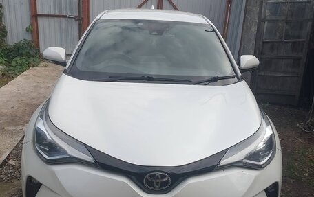 Toyota C-HR I рестайлинг, 2020 год, 2 050 000 рублей, 1 фотография