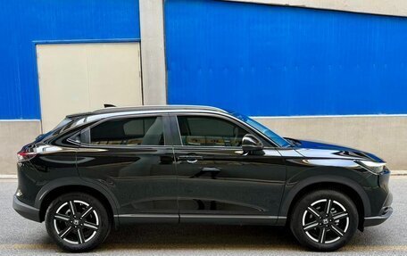 Honda Vezel, 2023 год, 2 010 000 рублей, 9 фотография