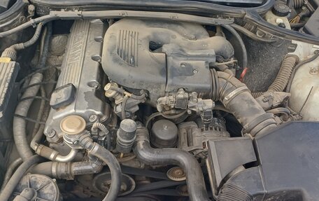 BMW 3 серия, 1998 год, 700 000 рублей, 7 фотография
