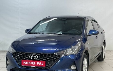 Hyundai Solaris II рестайлинг, 2021 год, 1 580 000 рублей, 1 фотография