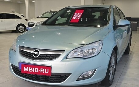 Opel Astra J, 2010 год, 649 000 рублей, 3 фотография