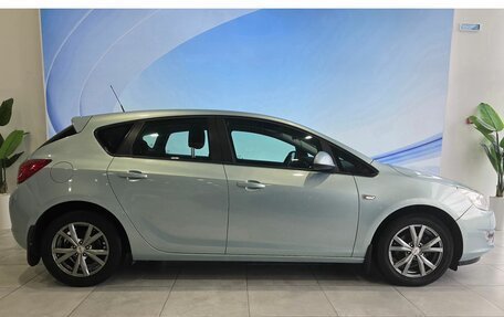 Opel Astra J, 2010 год, 649 000 рублей, 4 фотография