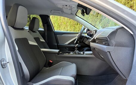 Opel Astra, 2023 год, 2 850 000 рублей, 11 фотография