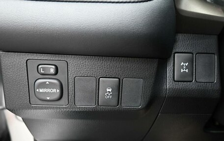 Toyota RAV4, 2013 год, 2 229 900 рублей, 21 фотография