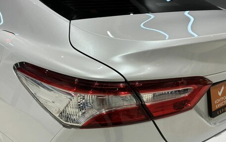 Toyota Camry, 2021 год, 2 399 000 рублей, 10 фотография