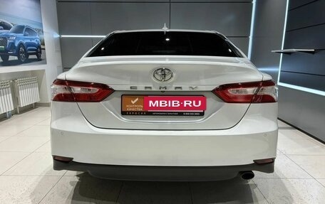 Toyota Camry, 2021 год, 2 399 000 рублей, 4 фотография