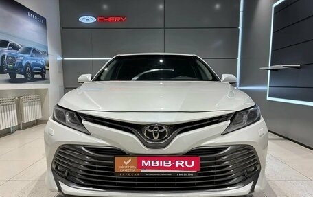 Toyota Camry, 2021 год, 2 399 000 рублей, 8 фотография