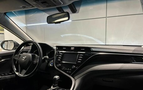 Toyota Camry, 2021 год, 2 399 000 рублей, 14 фотография