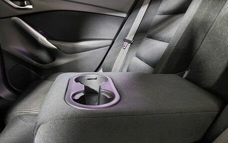 Mazda 6, 2015 год, 1 800 000 рублей, 26 фотография