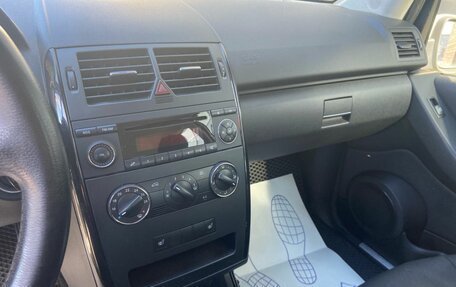 Mercedes-Benz A-Класс, 2011 год, 599 000 рублей, 8 фотография