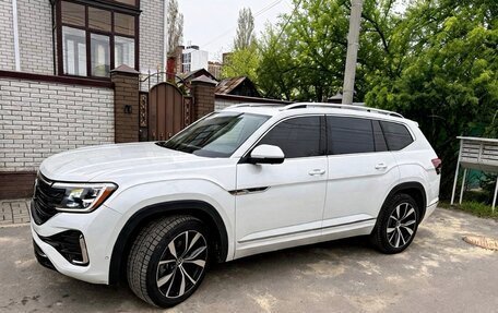 Volkswagen Atlas I, 2024 год, 3 900 000 рублей, 4 фотография