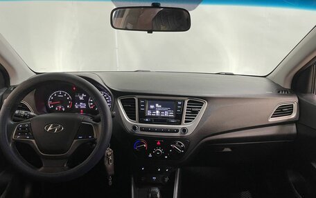 Hyundai Solaris II рестайлинг, 2021 год, 1 580 000 рублей, 11 фотография