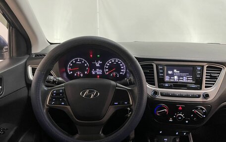 Hyundai Solaris II рестайлинг, 2021 год, 1 580 000 рублей, 16 фотография