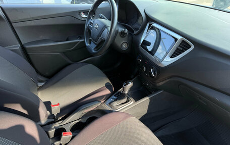 Hyundai Solaris II рестайлинг, 2017 год, 870 000 рублей, 14 фотография