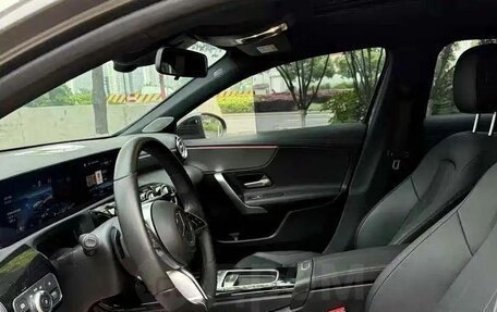 Mercedes-Benz A-Класс, 2022 год, 1 729 000 рублей, 3 фотография