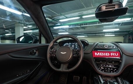 Aston Martin DBX I, 2021 год, 21 500 000 рублей, 33 фотография