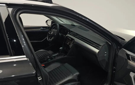 Volkswagen Passat B8 рестайлинг, 2022 год, 1 933 000 рублей, 8 фотография