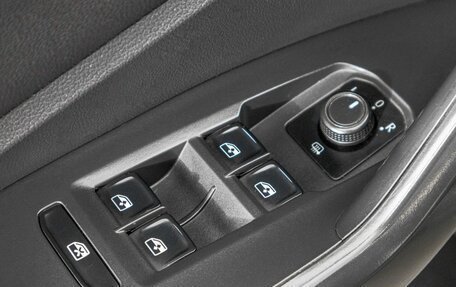 Volkswagen Jetta VII, 2018 год, 1 449 000 рублей, 12 фотография