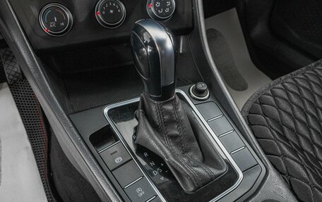 Volkswagen Jetta VII, 2018 год, 1 449 000 рублей, 21 фотография