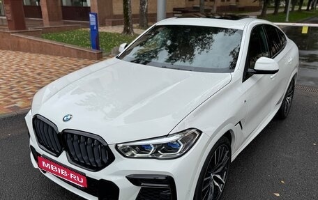 BMW X6, 2022 год, 9 590 000 рублей, 2 фотография