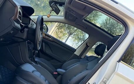 Volkswagen Tharu, 2023 год, 2 087 007 рублей, 14 фотография