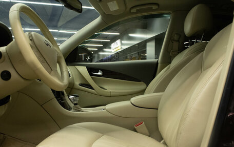 Infiniti QX50 I рестайлинг, 2014 год, 1 499 000 рублей, 10 фотография