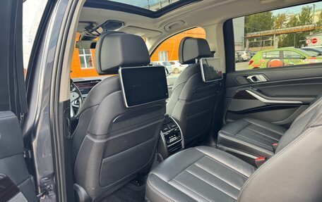 BMW X7, 2019 год, 7 900 000 рублей, 16 фотография