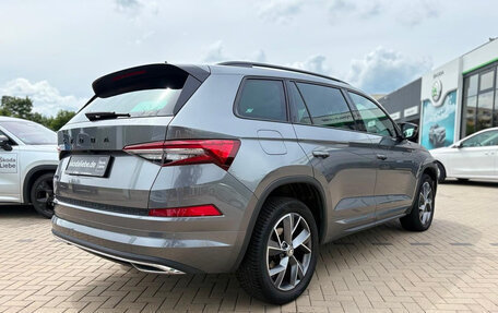 Skoda Kodiaq I, 2023 год, 3 910 000 рублей, 2 фотография