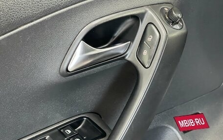 Volkswagen Polo VI (EU Market), 2015 год, 909 000 рублей, 16 фотография