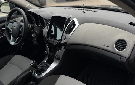 Chevrolet Cruze II, 2013 год, 690 000 рублей, 12 фотография