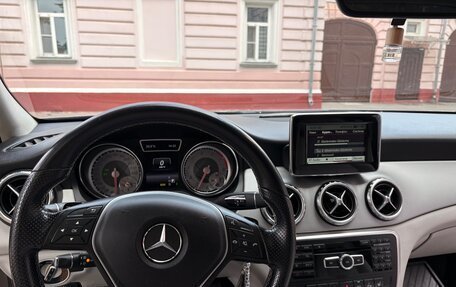 Mercedes-Benz GLA, 2014 год, 1 400 000 рублей, 10 фотография