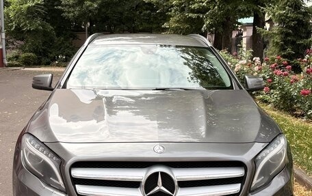 Mercedes-Benz GLA, 2014 год, 1 400 000 рублей, 16 фотография