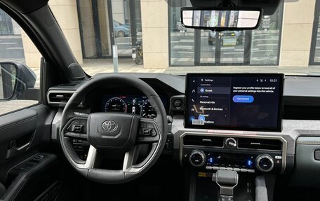 Toyota Tacoma, 2025 год, 10 990 000 рублей, 2 фотография